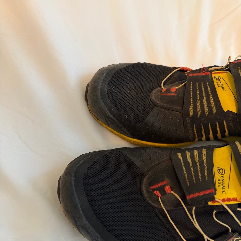 La Sportiva CYKLON 45.5 Mens  Black and Yellow Trail Shoes - Picture 6 of 6